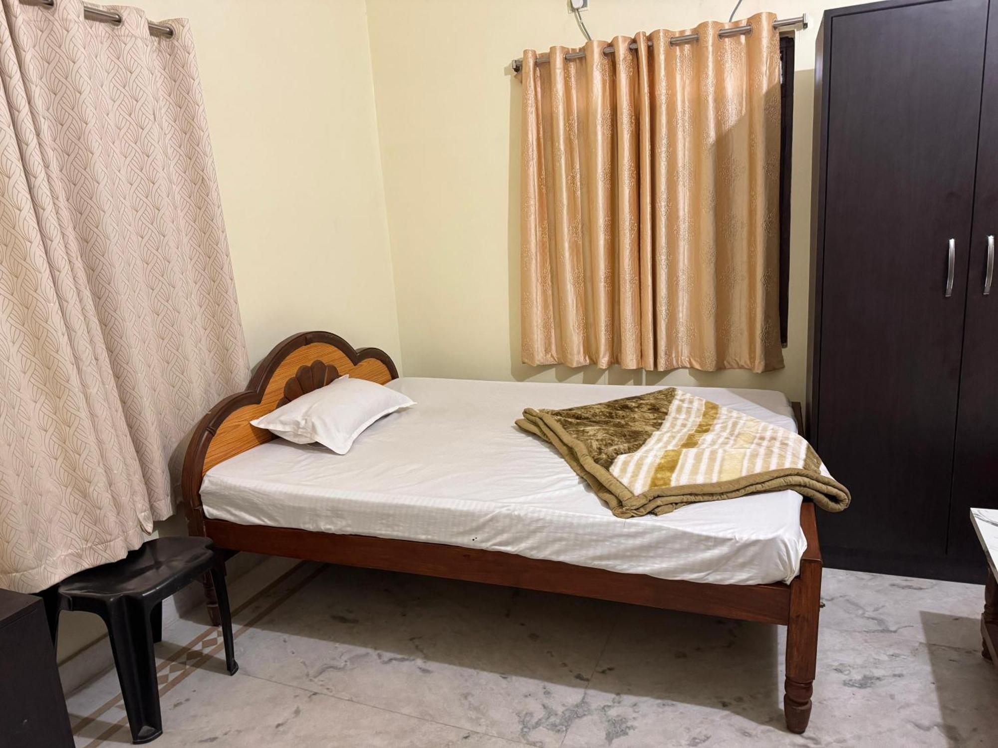 Hotel Manokamna Bodh Gaya Extérieur photo