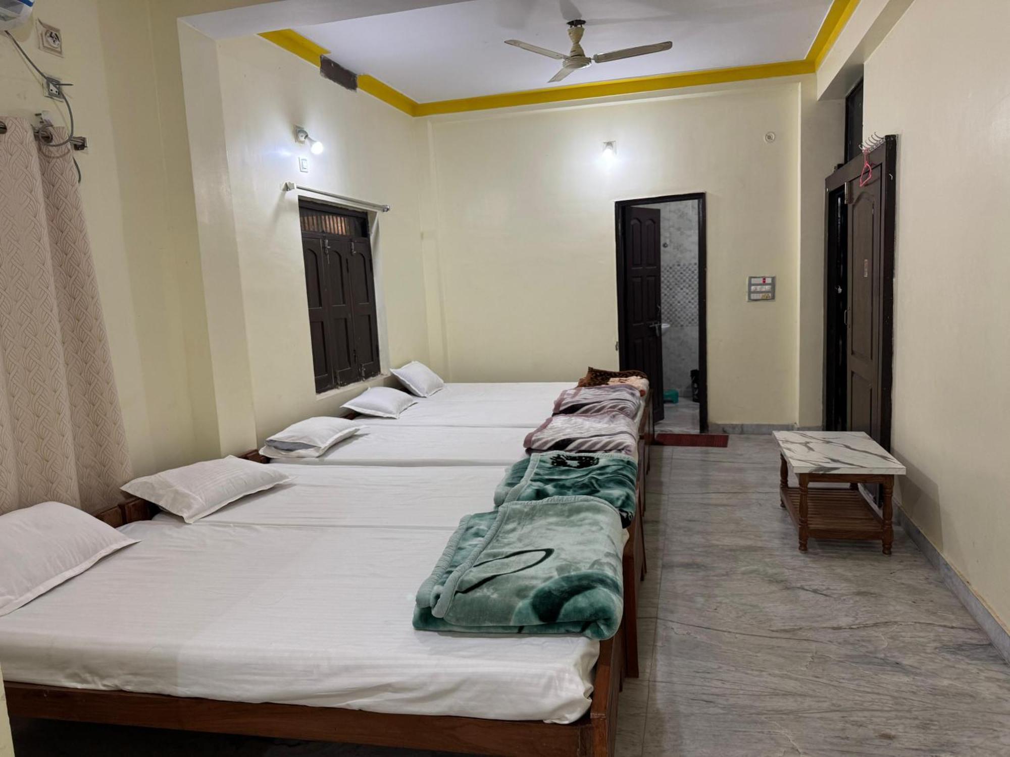 Hotel Manokamna Bodh Gaya Extérieur photo